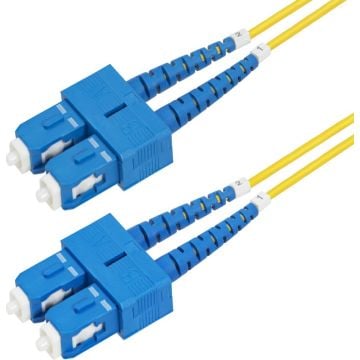 StarTech.com 1m (3.3ft) SC to SC (UPC) OS2 Single Mode Duplex Fiber Optic Cable, 9125µm, Laser Optimized, 40G100G Zipcord, Bend Insensitive, Low Insertion Loss - LSZH Fiber Patch Cord (SMDOS2SCSC1M)