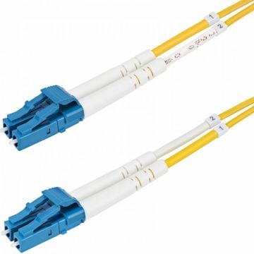 StarTech.com 5m (16.4ft) LC to LC (UPC) OS2 Single Mode Duplex Fiber Optic Cable, 9125µm, Laser Optimized, 10G, Bend Insensitive, Low Insertion Loss - LSZH Fiber Patch Cord (SMDOS2LCLC5M)